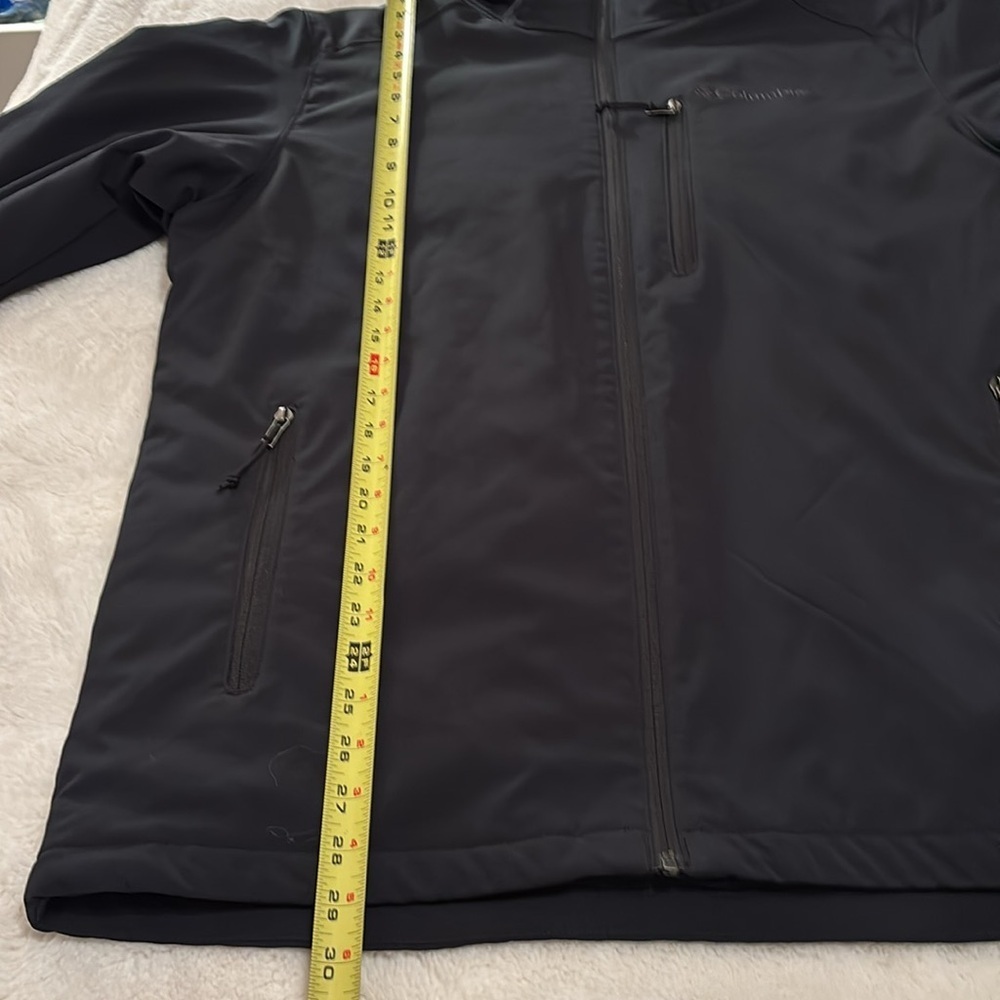 Columbia Men's Black  fleece lined Jacket, size medium - Picture 8 of 11